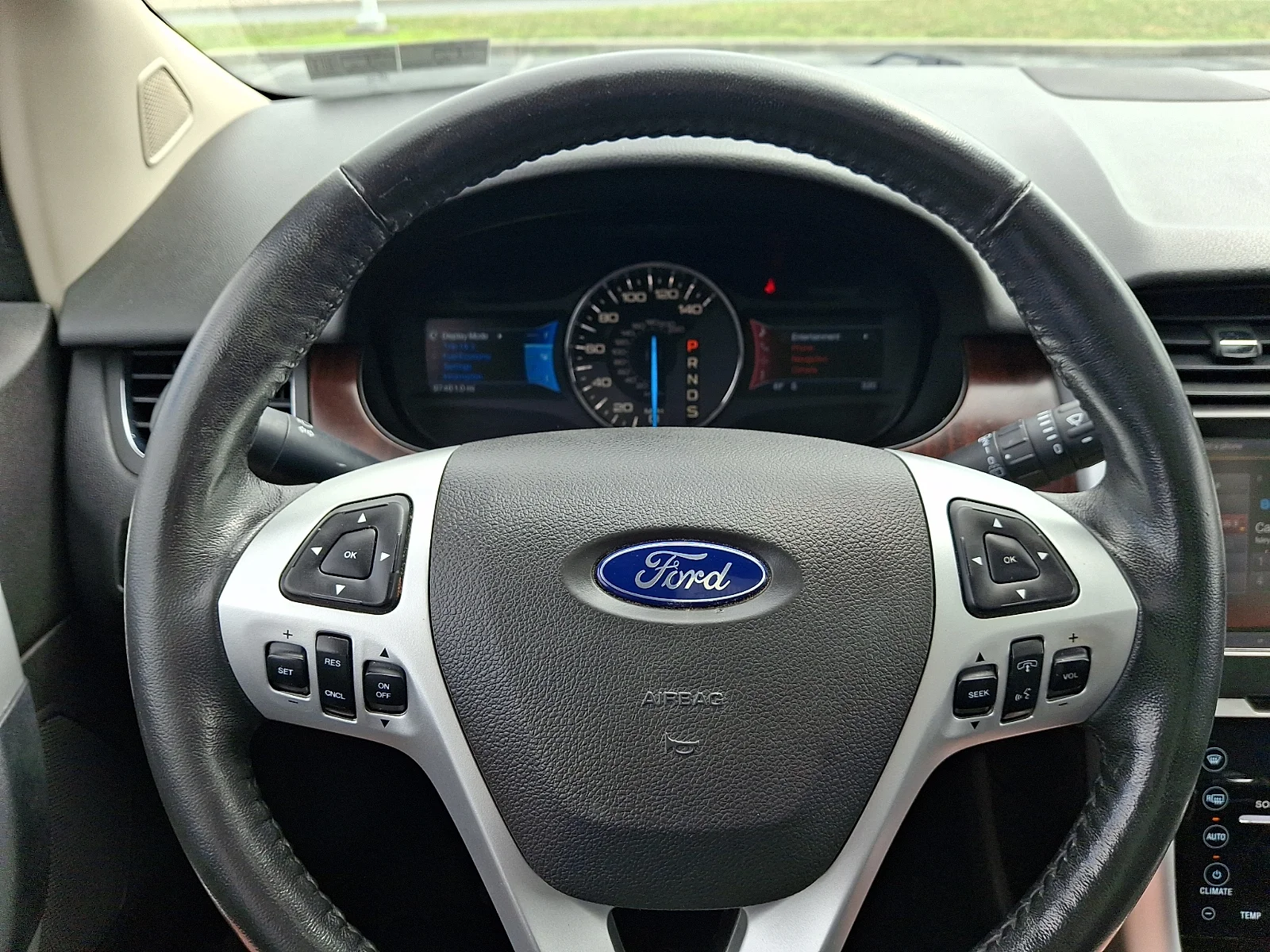 Used 2013 White Platinum Tri-Coat Metallic - UG Ford Limited image 19