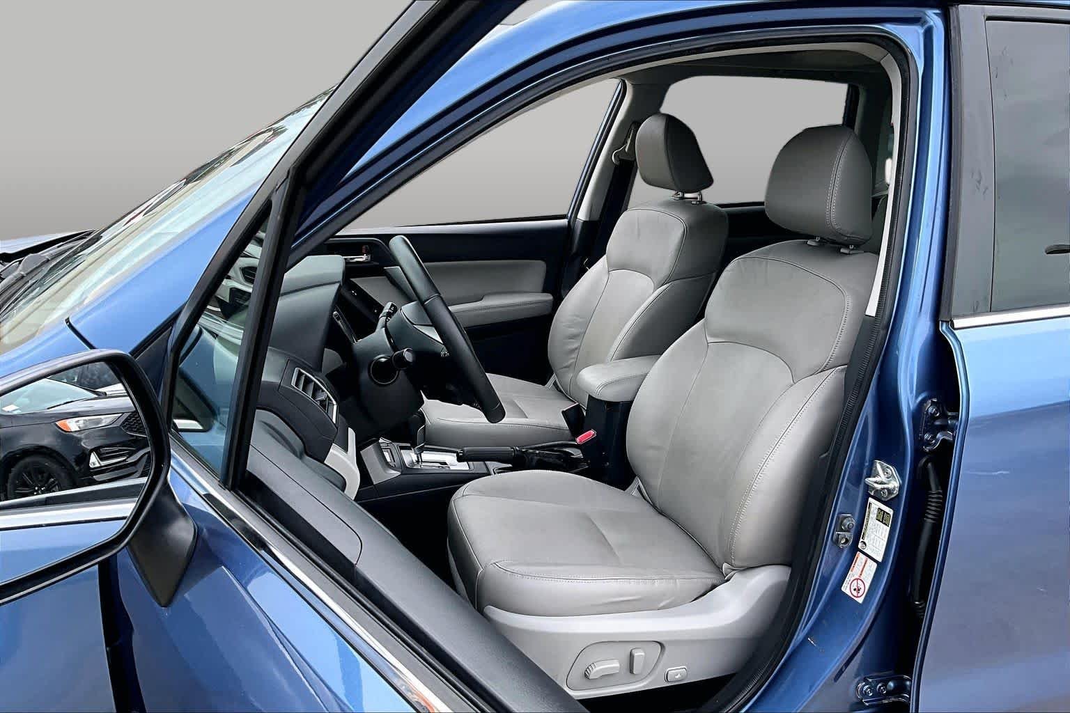 Pre-Owned 2016 Subaru Forester 2.5i Limited