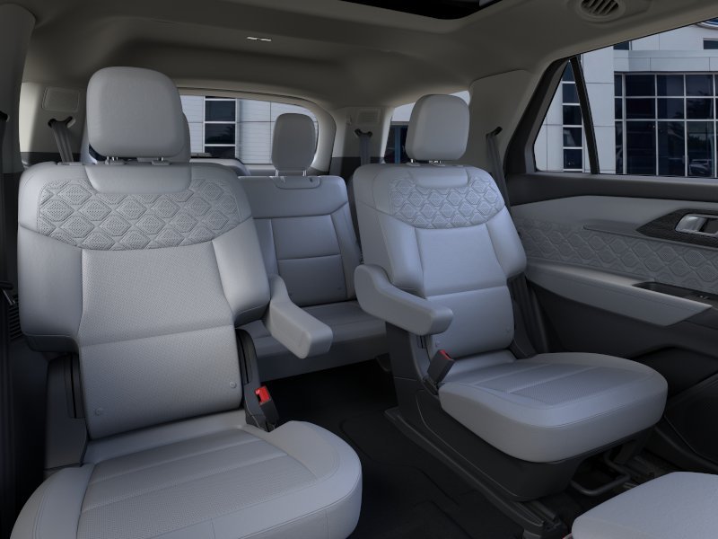 New 2026 Agate Black Metallic Ford Platinum™ image 24