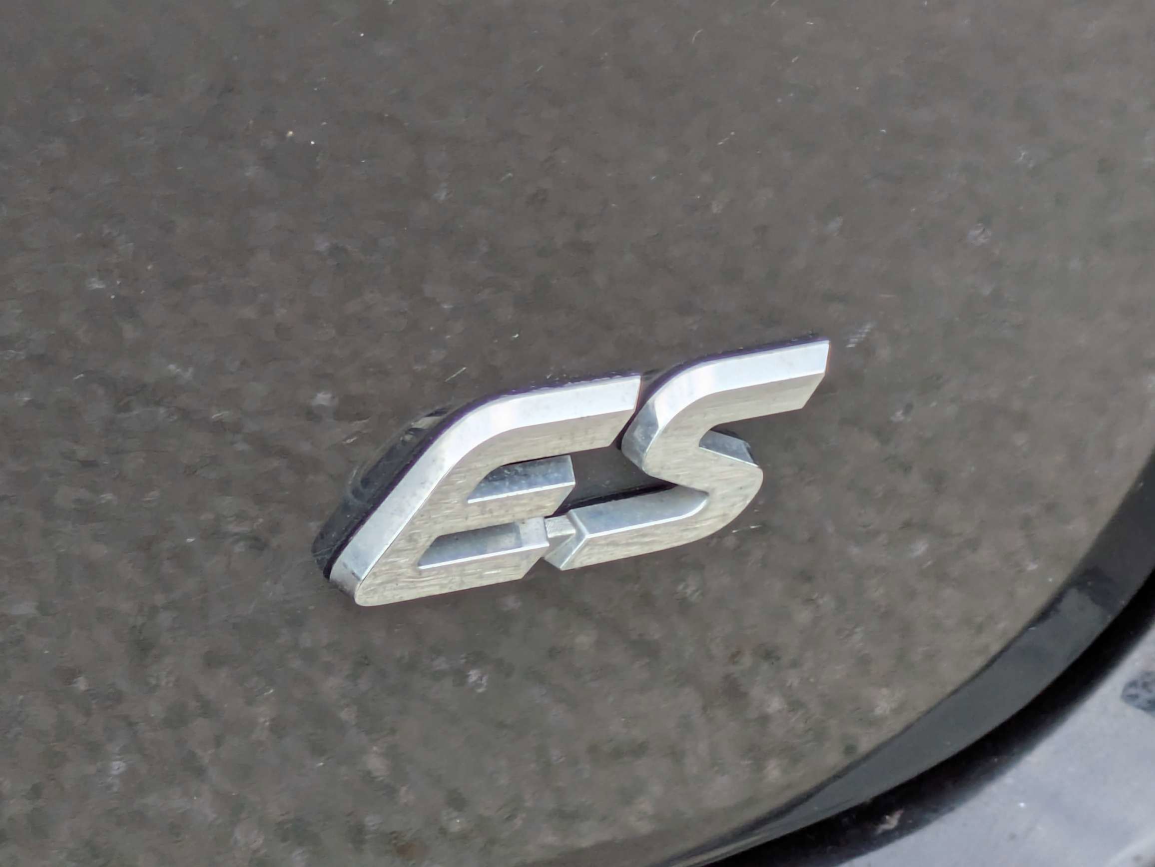Used 2020 Tarmac Black Metallic Mitsubishi SE image 14