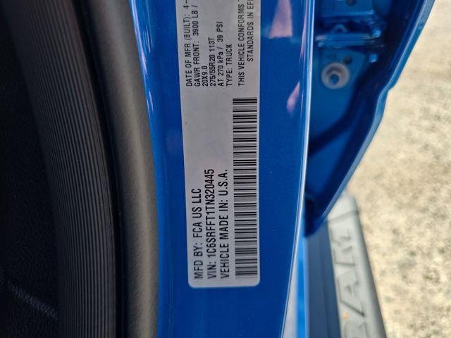 New 2026 Hydro Blue Pearl-Coat Exterior Paint RAM BIG HORN image 29