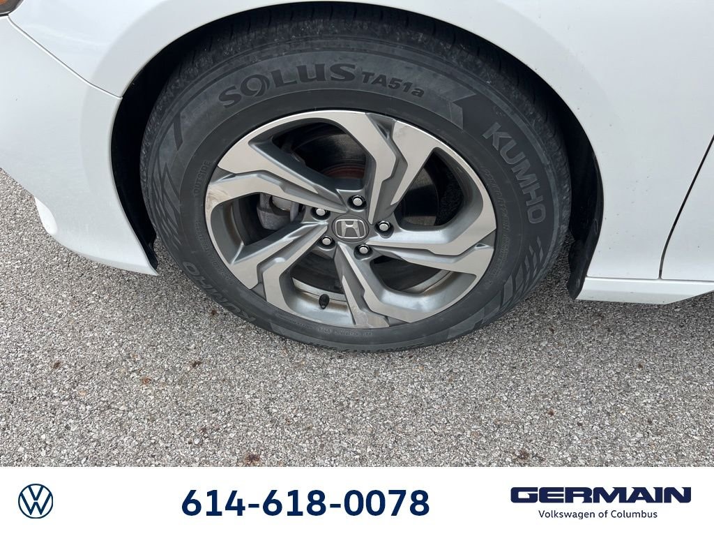 Used 2019 White Honda EX image 17