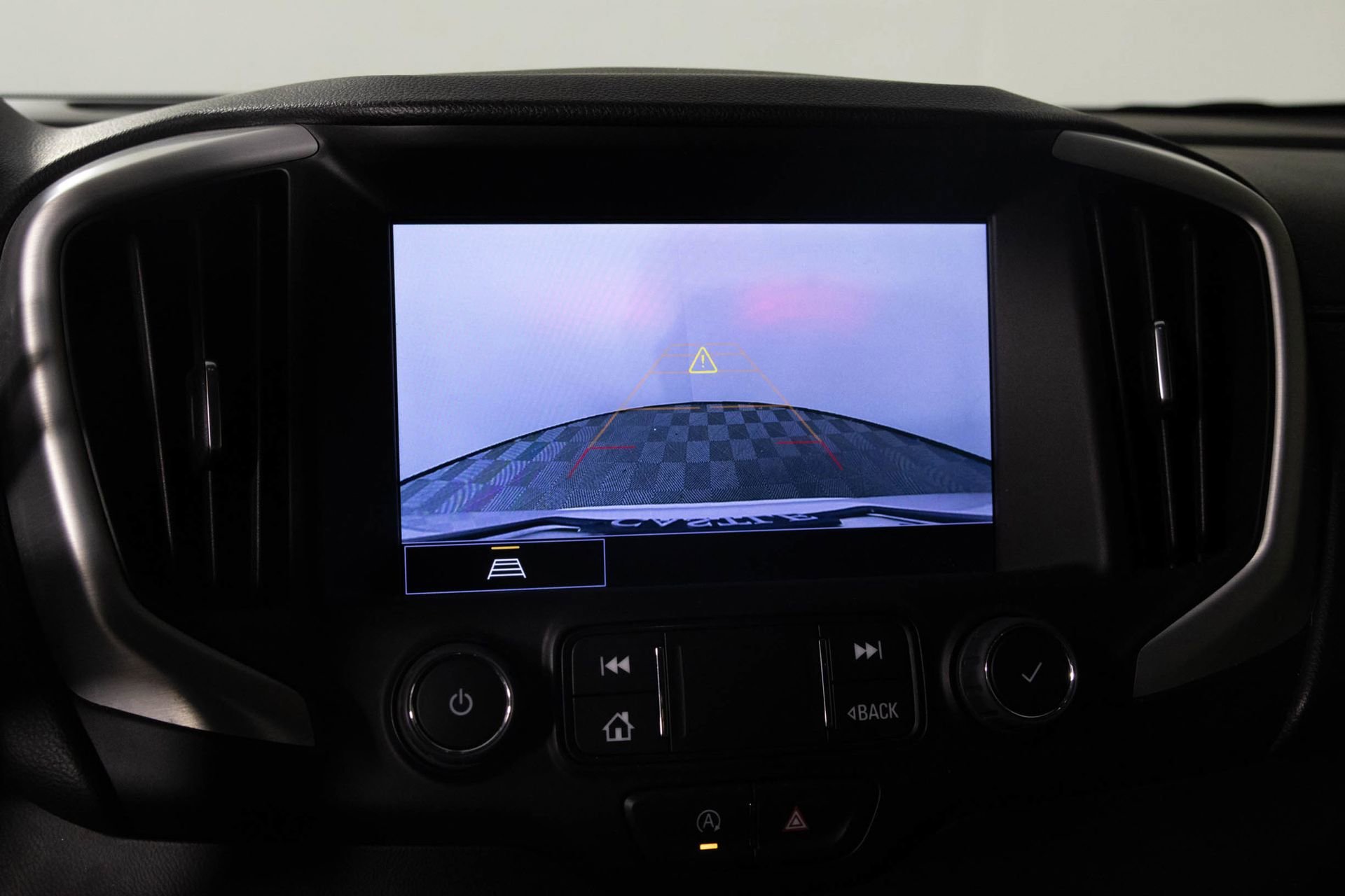 2022 GMC TERRAIN - Image 6