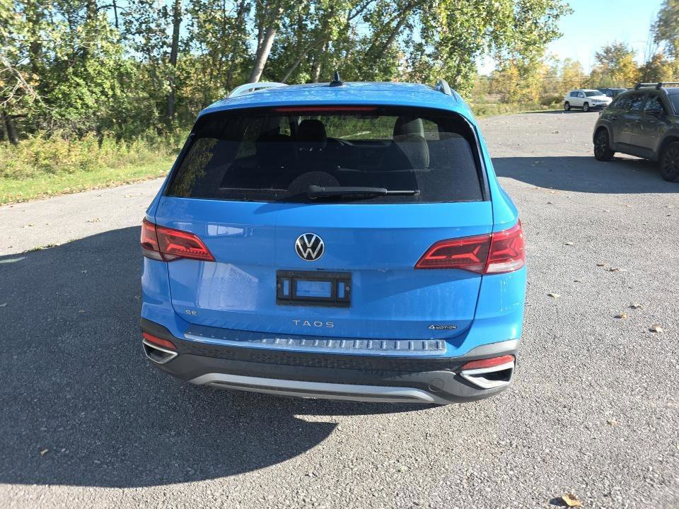 Used 2023 Blue Volkswagen 1.5T SE image 6