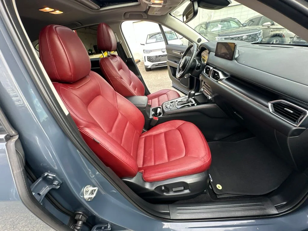 Used 2023 Gray Mazda 2.5 S Carbon Edition image 39