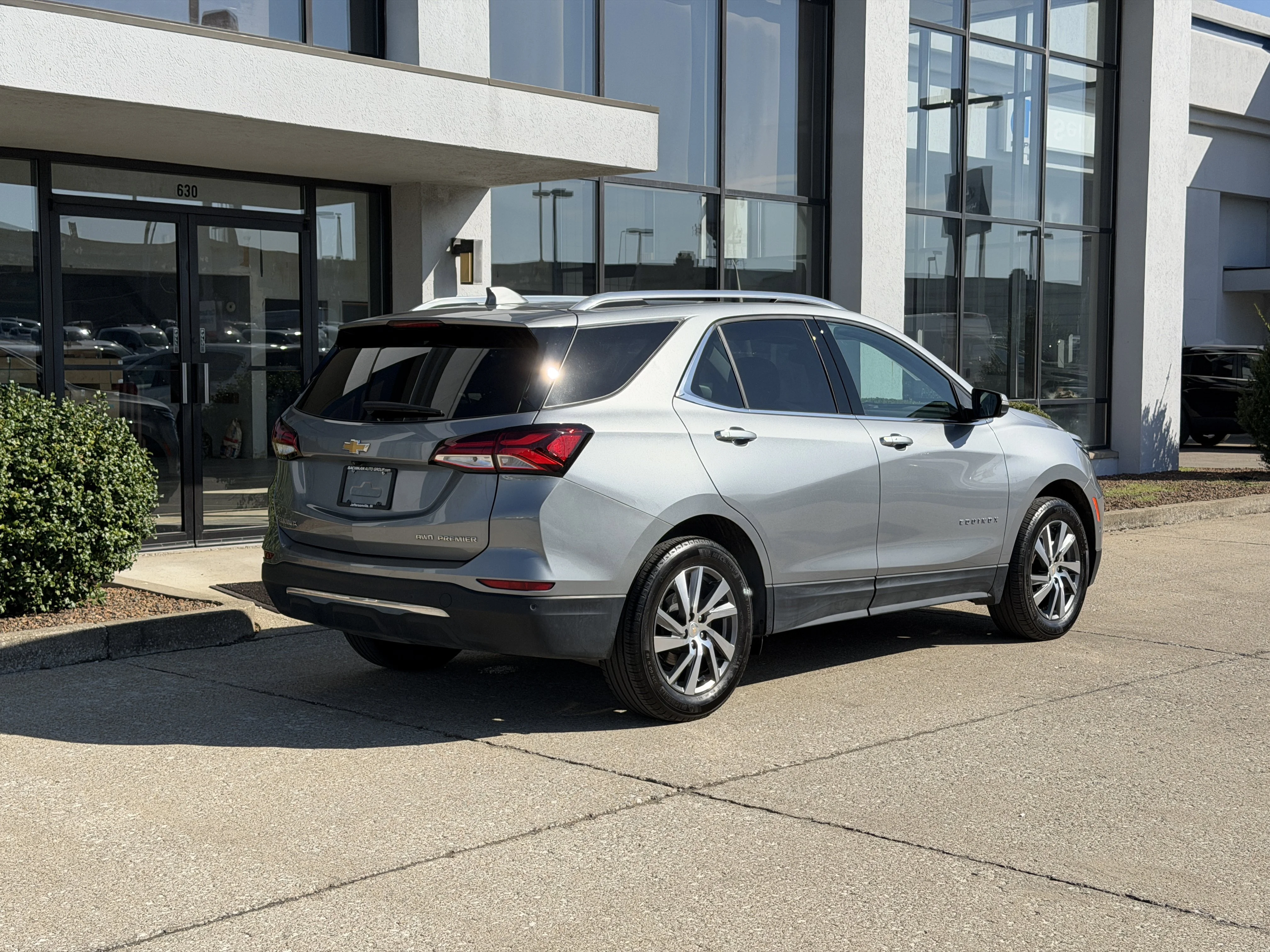 Used 2023 Sterling Gray Metallic Chevrolet Premier image 4