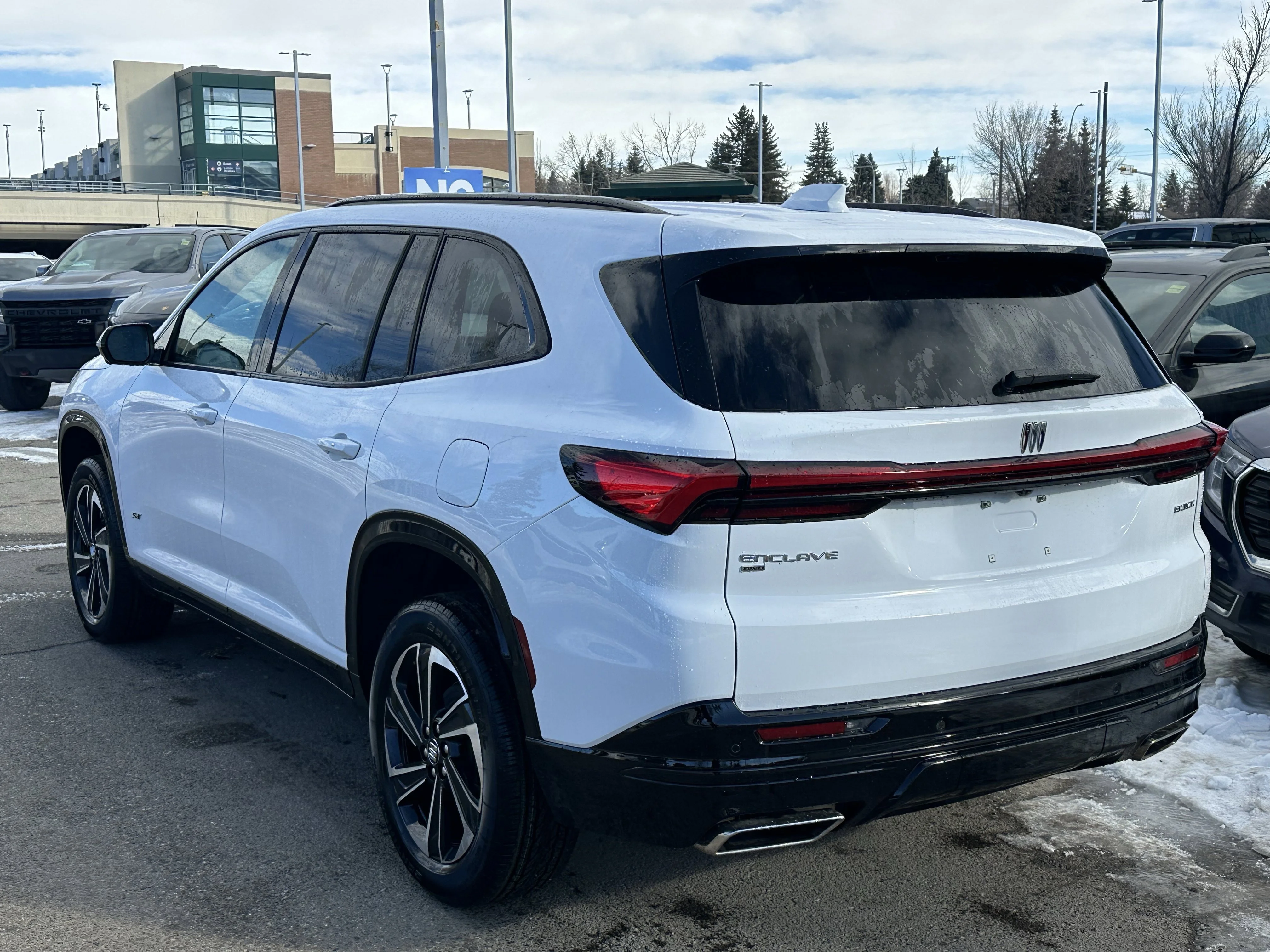 New 2026 Summit White Buick Sport Touring image 4