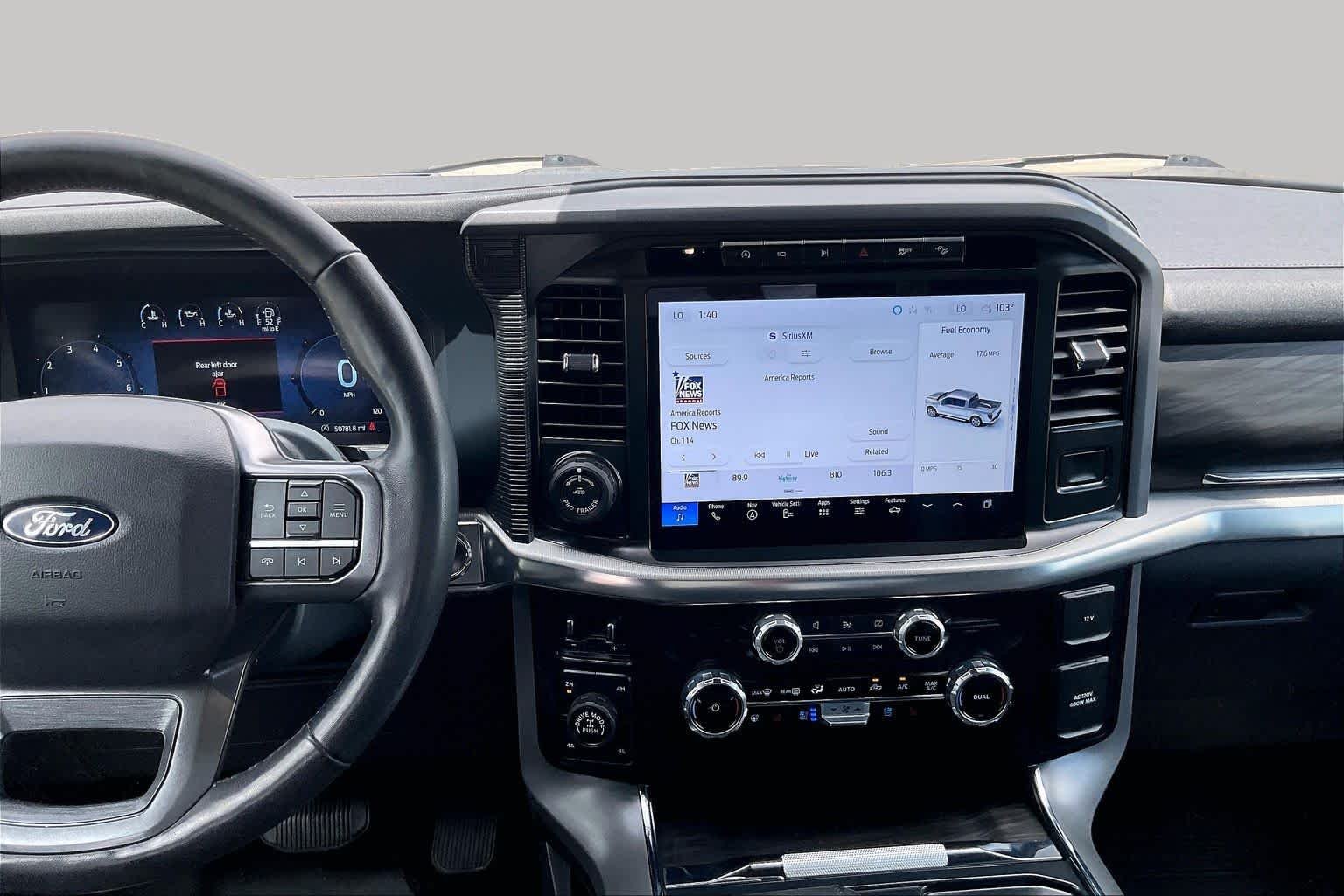 Used 2024 Iconic Silver Ford LARIAT image 7
