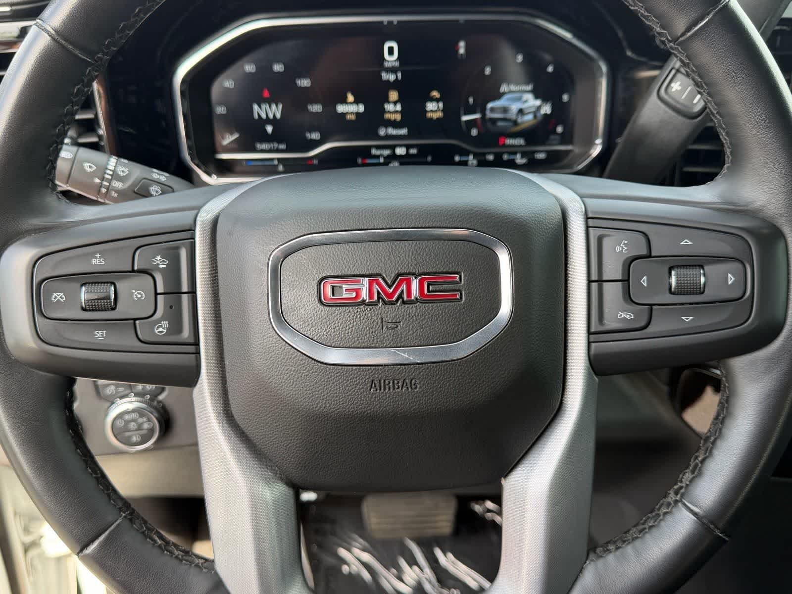 2024 GMC Sierra 1500 SLT - Photo 30