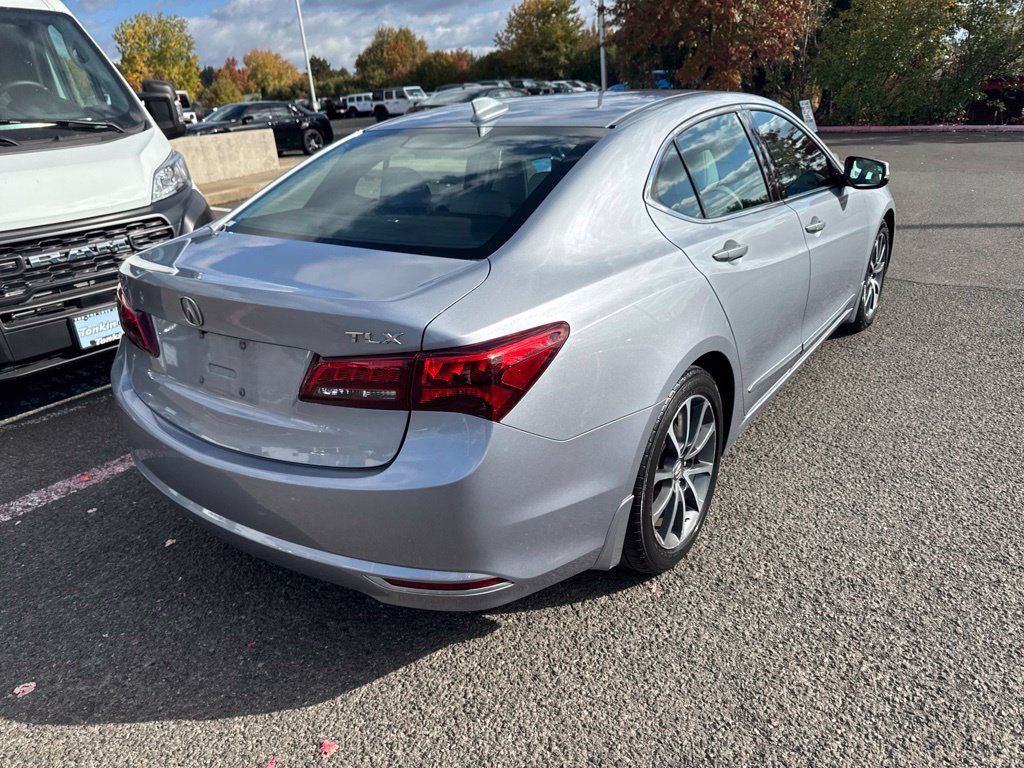 Used 2015 Silver Acura V6 Tech image 10
