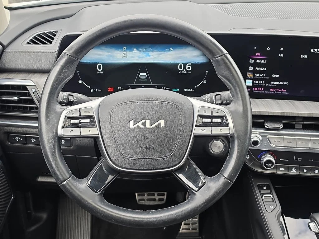 Used 2023 White Kia SX image 19