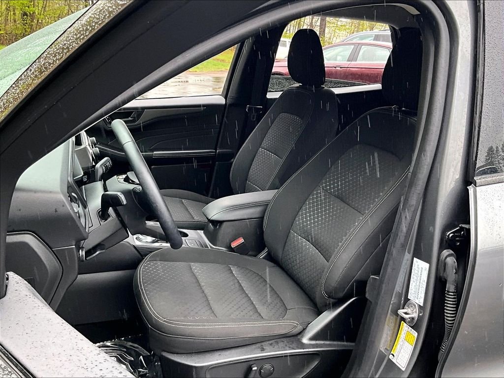 Used 2023 Carbonized Gray Metallic Ford Active image 10
