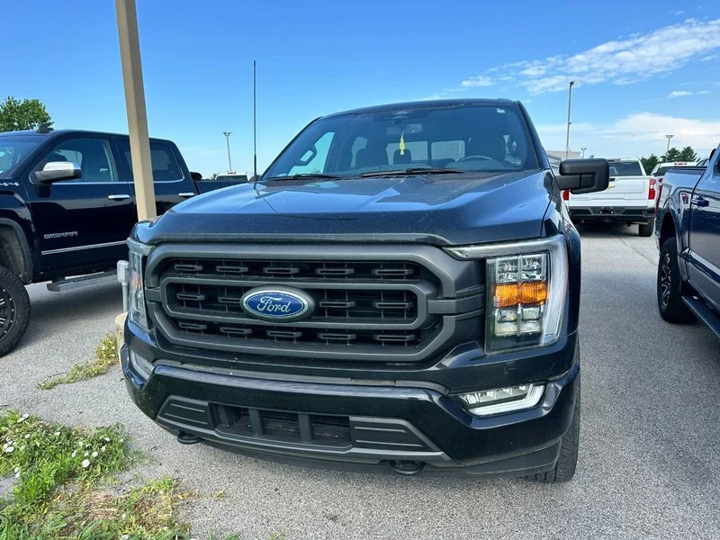 Used 2022 Black Metallic Ford XLT 4WD SuperCrew 5.5