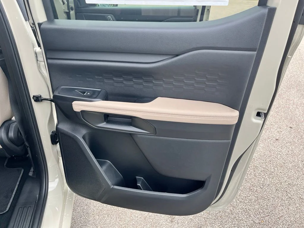 New 2026 Beige Ford XLT image 14