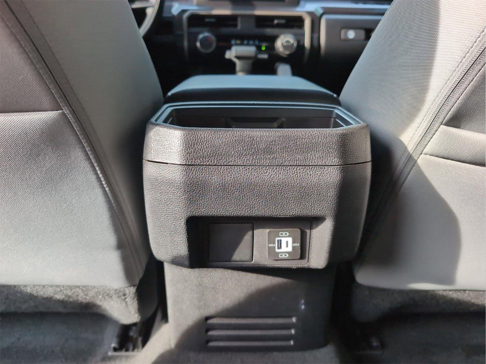 Used 2025 Underground Toyota SR5 image 29