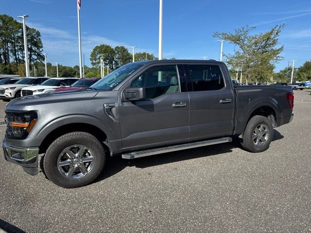 Used 2025 Gray Ford XLT image 13