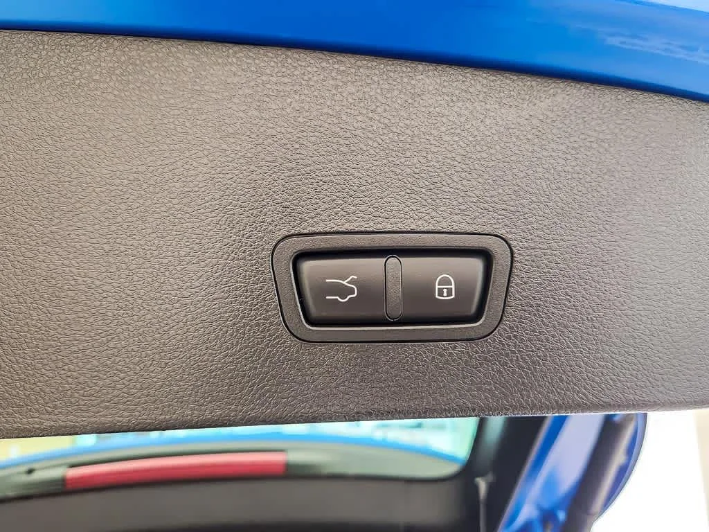 Used 2024  Alfa Romeo Ti image 24