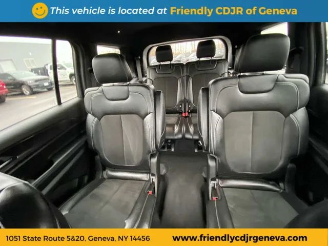 Used 2023 White Jeep Altitude image 11