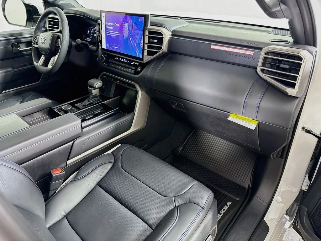 New 2026 Wind Chill Pearl Toyota Platinum image 30