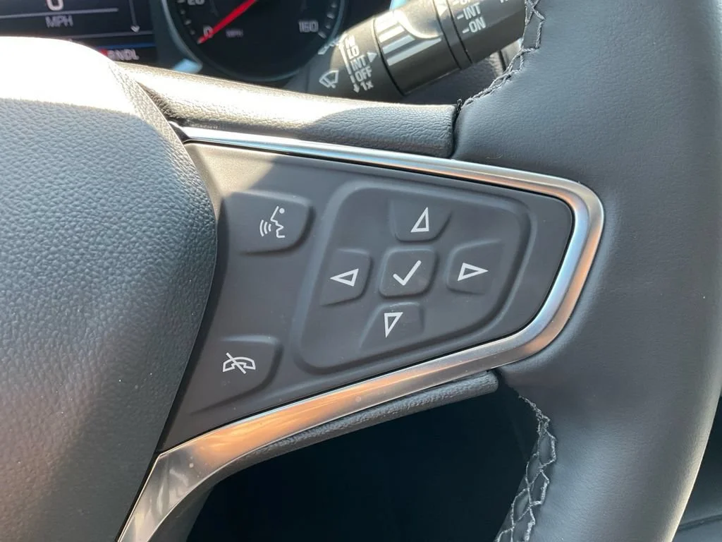 Used 2024 Sterling Gray Metallic Chevrolet LT image 30