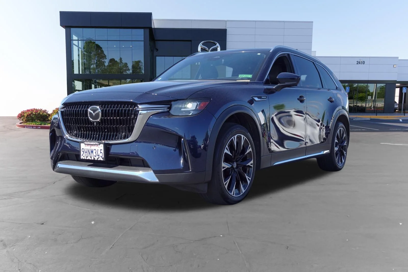 Certified Used 2024 Deep Crystal Blue Mica Mazda Premium Plus image 9