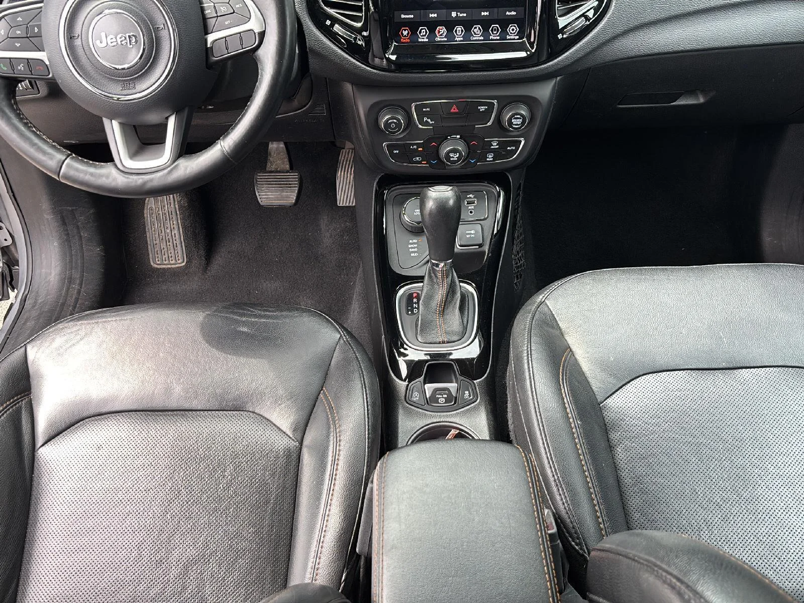 Used 2019 Gy Jeep Limited image 20