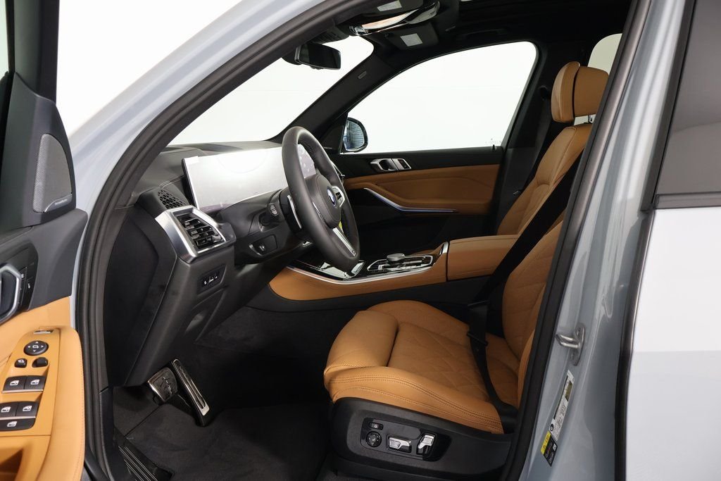 New 2026 Brooklyn Grey Metallic BMW xDrive50e image 5