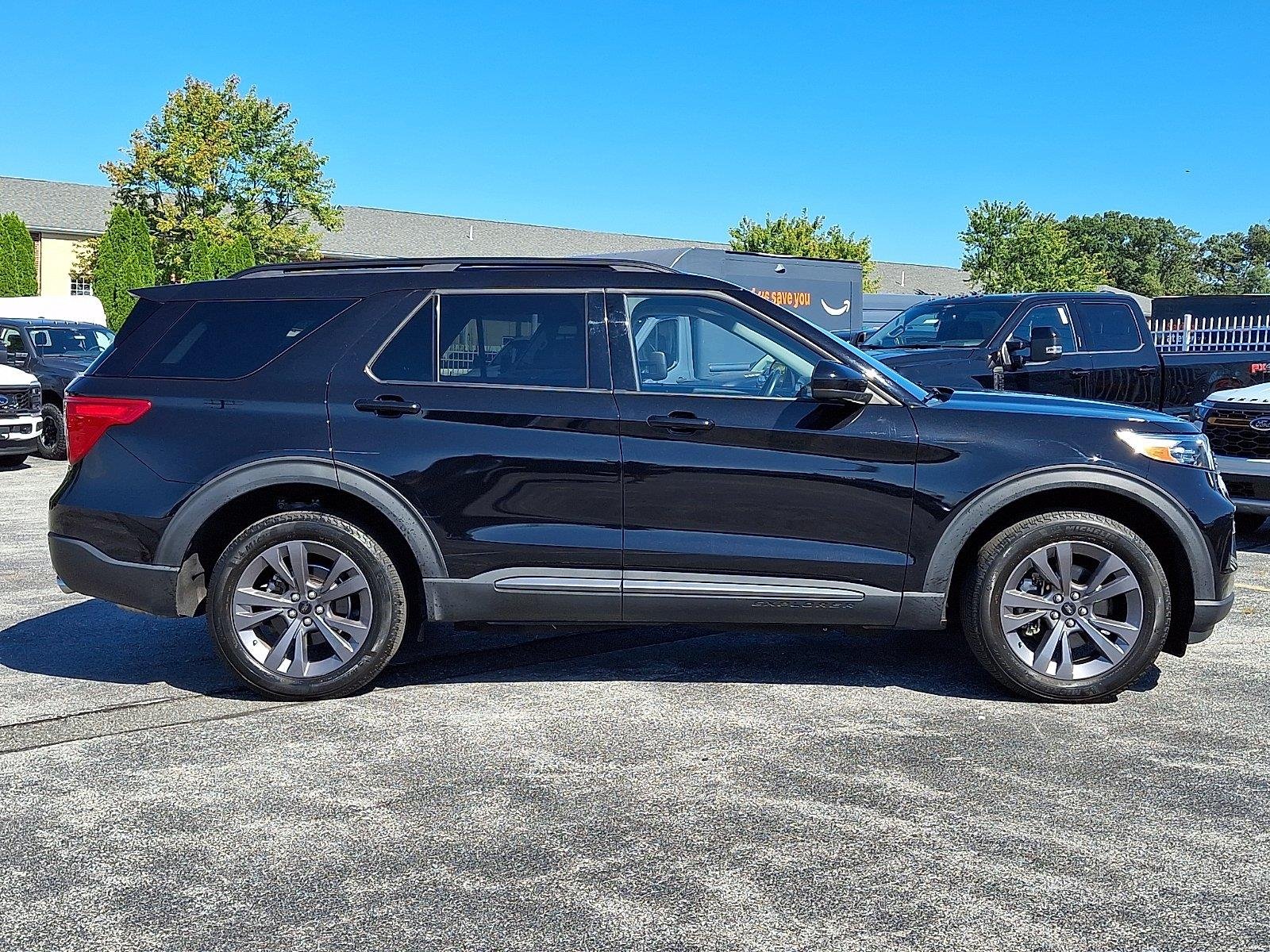 Used 2023 Agate Black Ford XLT image 7