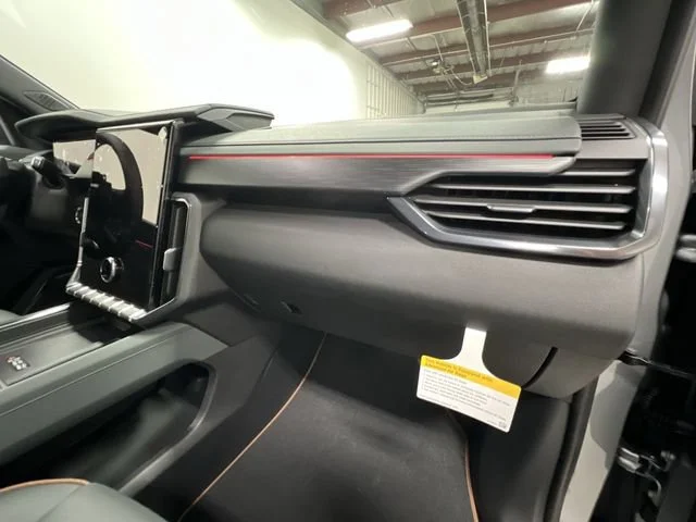 2026 GMC Acadia AT4 - Photo 30