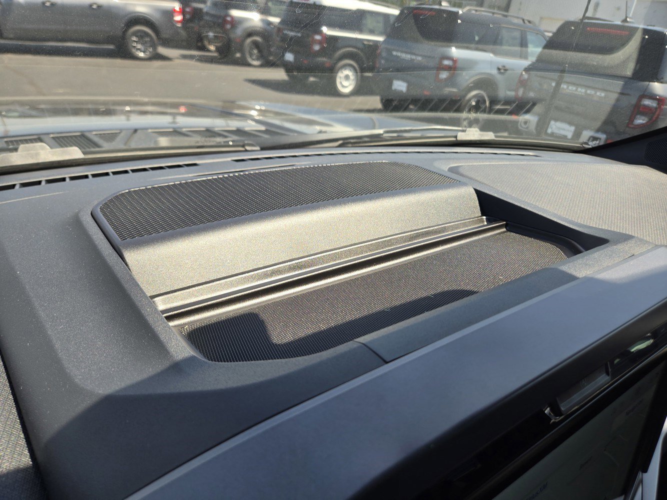 New 2026 Antimatter Blue Mettallic Ford XLT image 6
