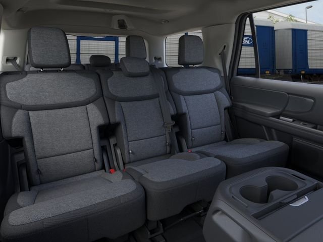 New 2026 Oxford White Ford Active image 12