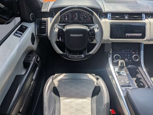 Used 2020 Madagascar Orange Metallic Land Rover SVR image 17