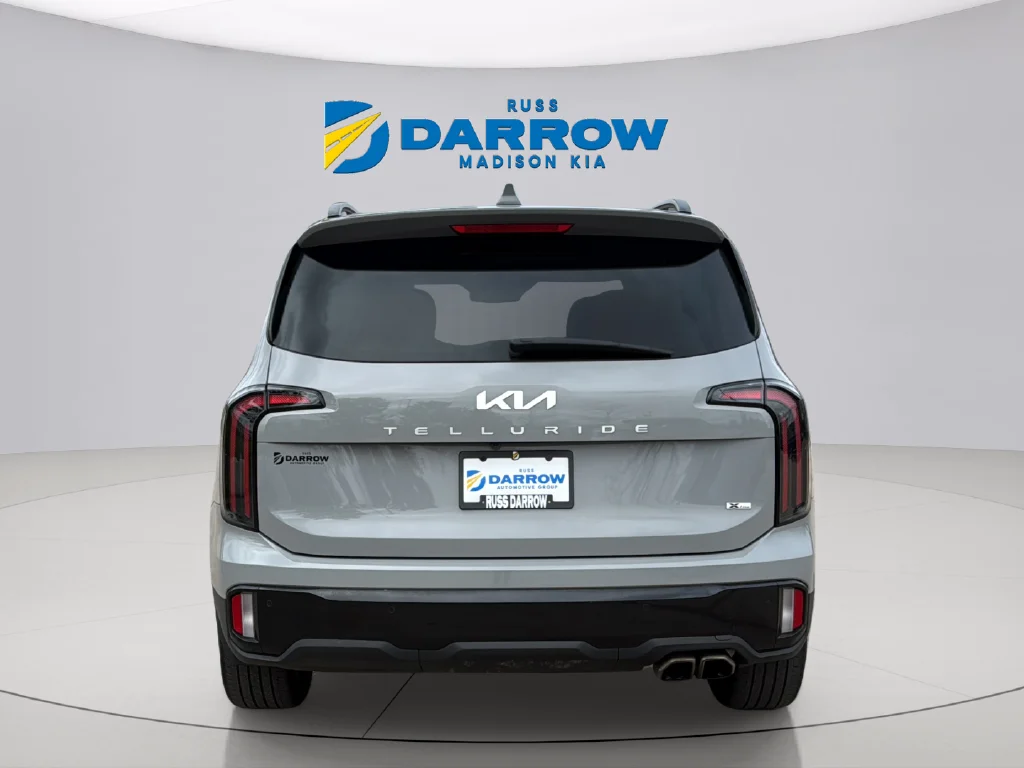 Used 2024 Wolf Gray Kia EX X-Line image 4