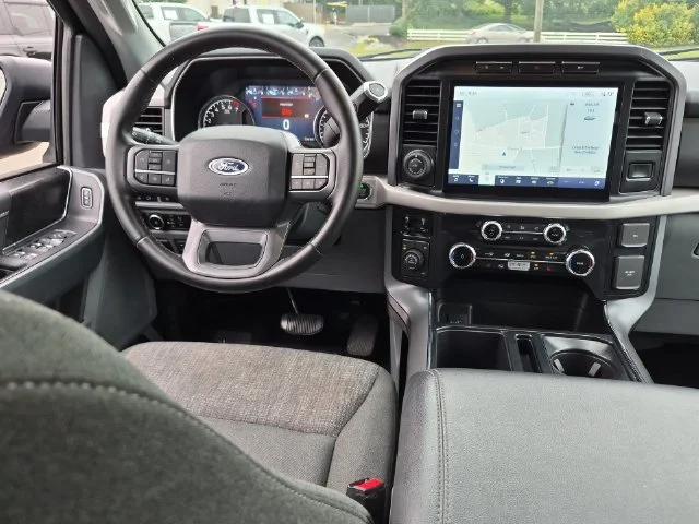 Used 2023 Blue Ford XLT image 30