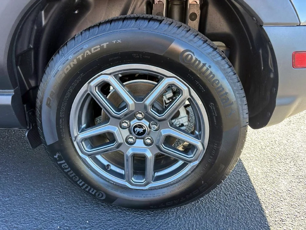 Used 2026 Gray Metallic Ford Big Bend image 8