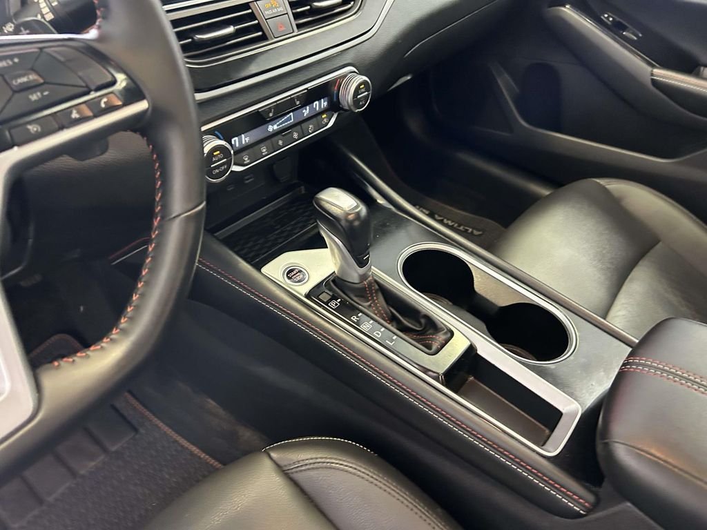 Used 2025 Gray Nissan 2.5 SR image 19