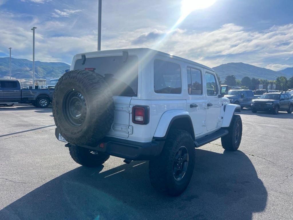 Used 2020 Bright White Clearcoat Jeep Unlimited Sahara image 6