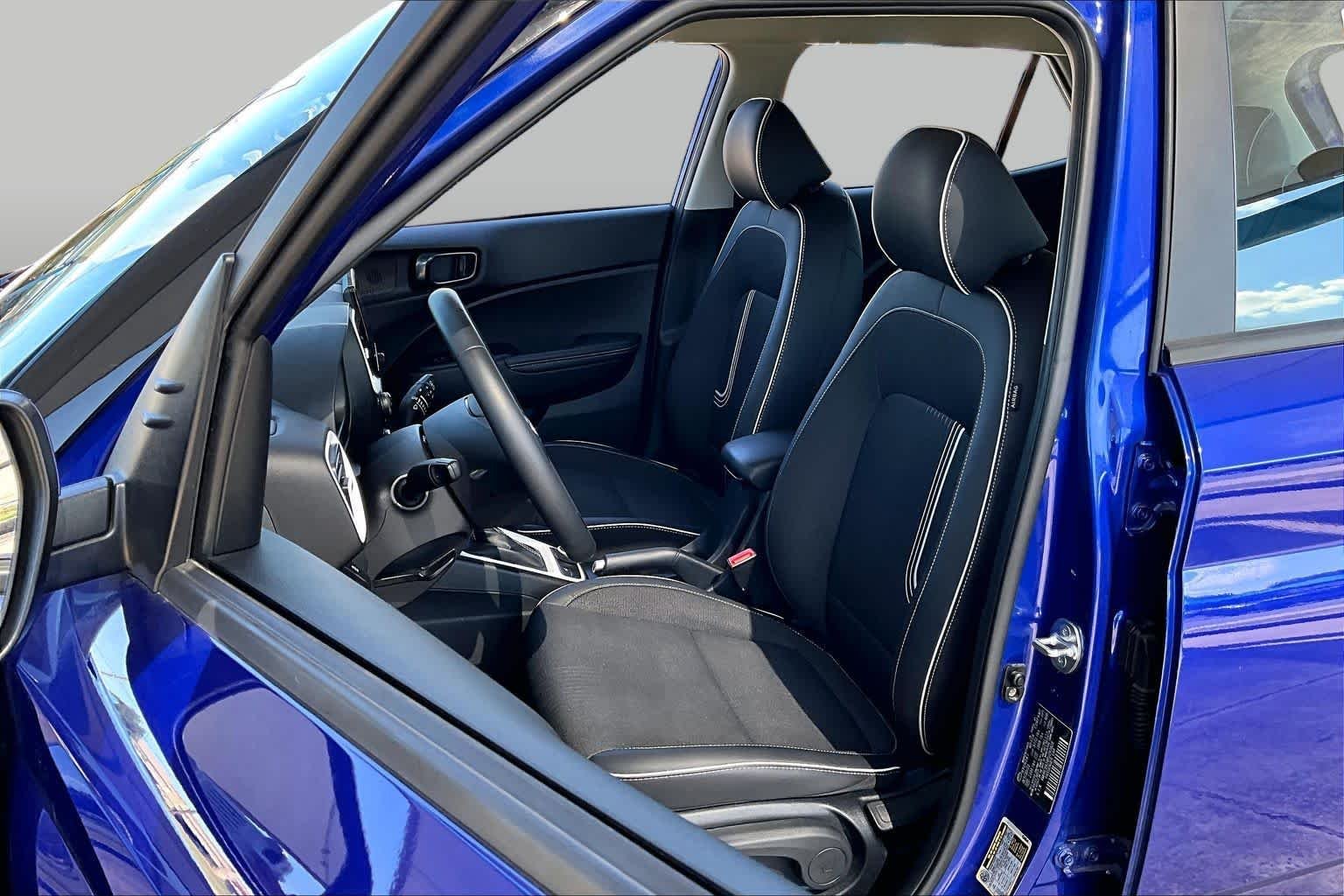 Pre-Owned 2024 Hyundai Venue Limited