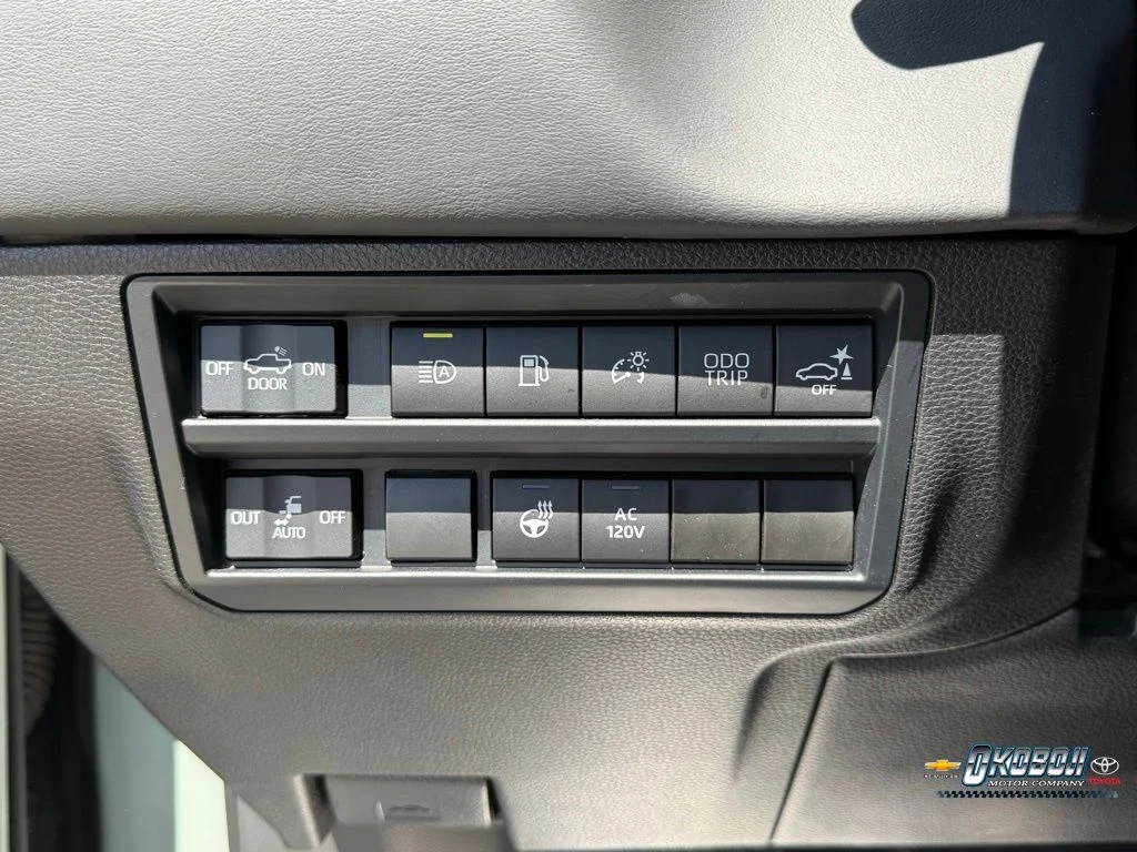 2024 Toyota Tundra Platinum - Photo 11