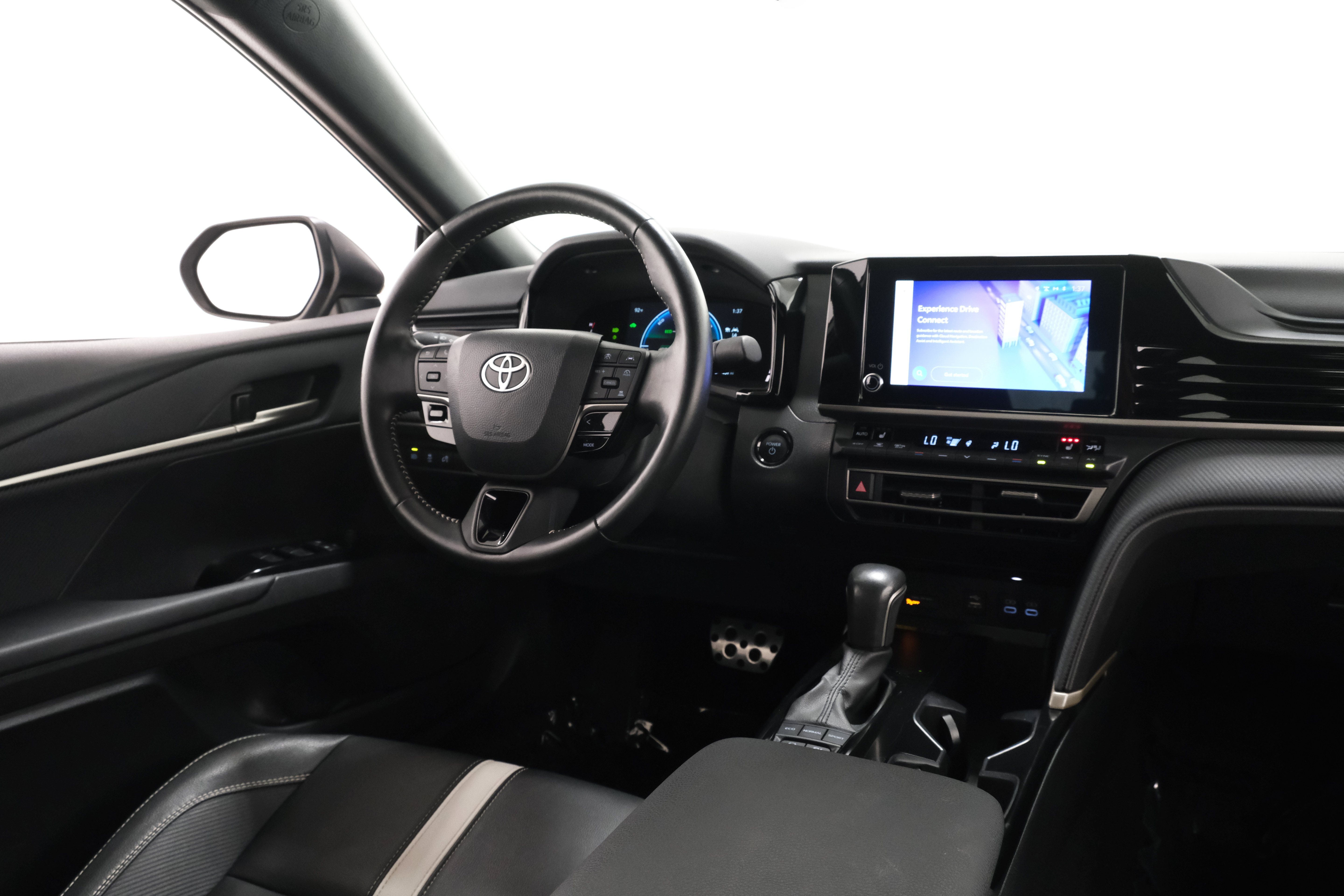 Used 2025 Heavy Metal Toyota SE image 11