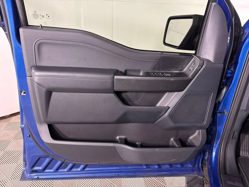 Certified Used 2022 Blue Ford XLT image 16