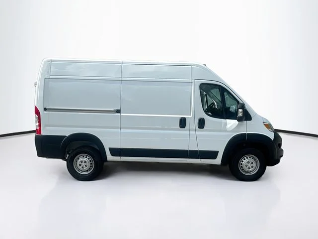 New 2026 Bright White Clear-Coat Exterior Paint RAM  image 8