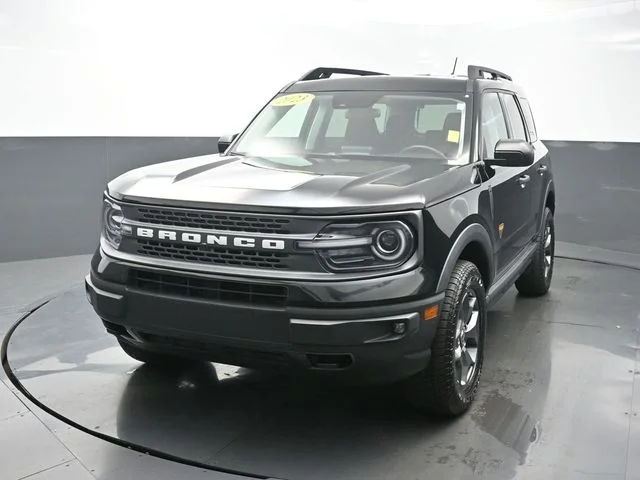 Used 2023 Black Ford Badlands image 1