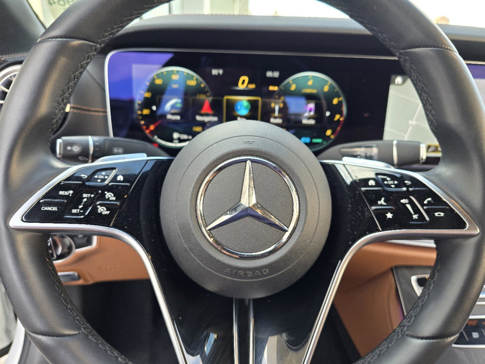 Used 2023 Polar White Mercedes-Benz E 450 image 25