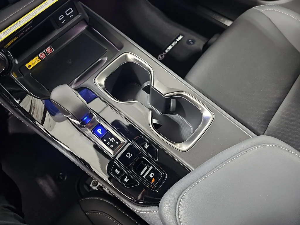 New 2026 Ultra White Lexus PREMIUM image 24