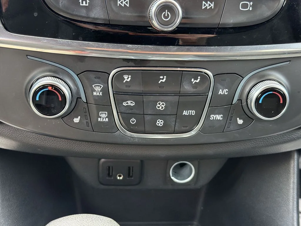 Used 2023 Gray Chevrolet LT image 24