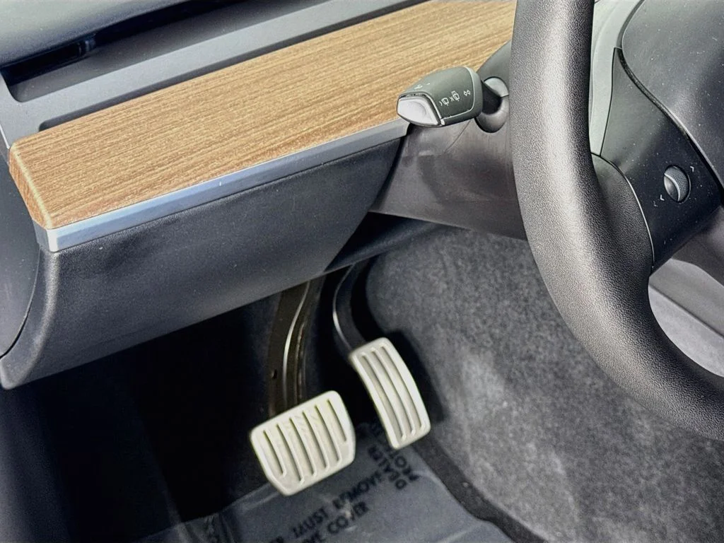 Used 2023 Black Tesla Performance image 9