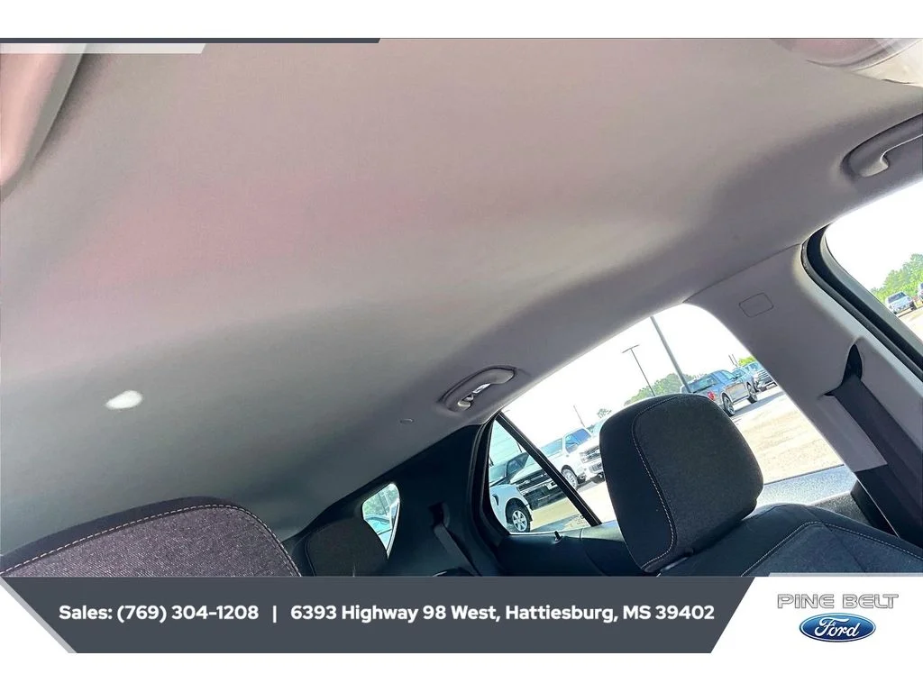Used 2022 Mosaic Black Metallic Chevrolet LT image 16