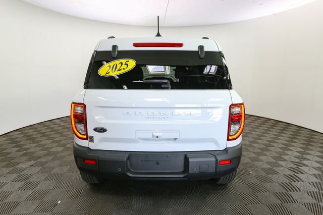 Used 2025 White Ford Big Bend image 9