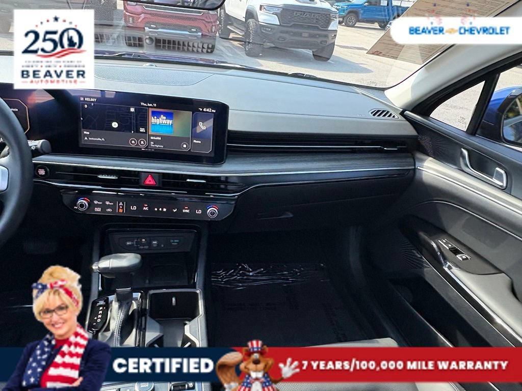 Used 2025 Blue Kia EX image 17